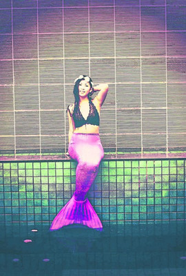 购物女生头像真人